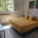 Spacious With Free Parking In Old Town-casco Viejo