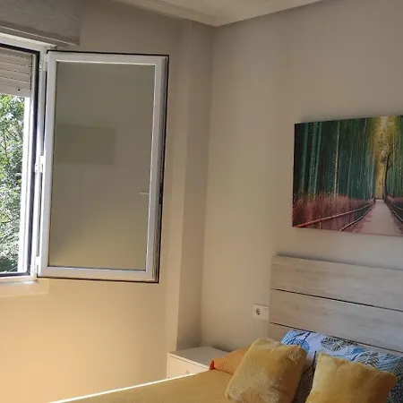 Spacious With Free Parking In Old Town-casco Viejo