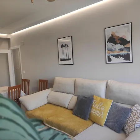Apartment Apartamento Bien Situado Con Parking