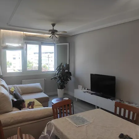 Spacious With Free Parking In Old Town-casco Viejo Apartment
