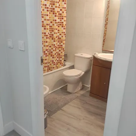 Spacious With Free Parking In Old Town-casco Viejo